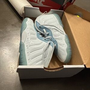 Nike Kids White and Light Blue Sneakers